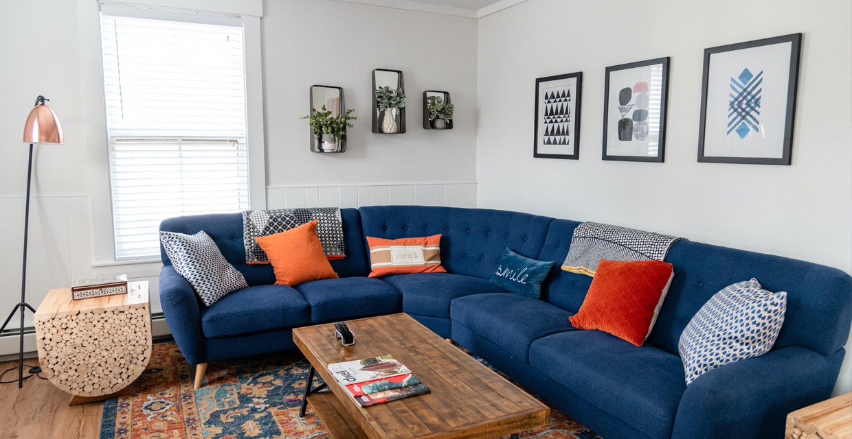 Three Bedrooms Room Luxurious Apartments